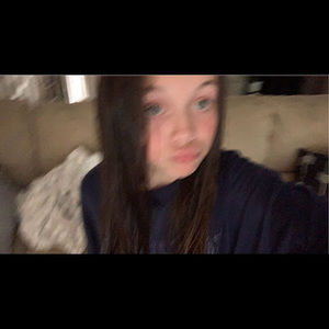 Meet your Posher, Isabella